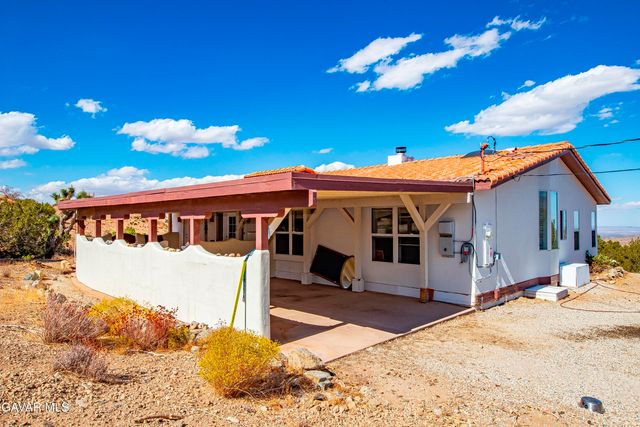 29315 E 121st Street, Juniper Hills, CA 93543