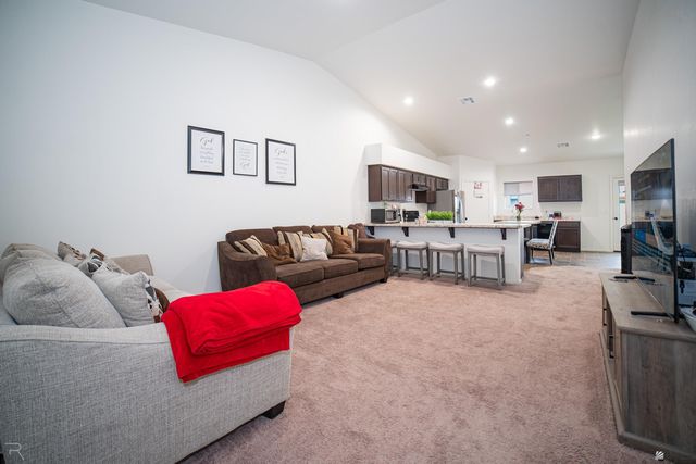 7366 E 37 St, Yuma, AZ 85365