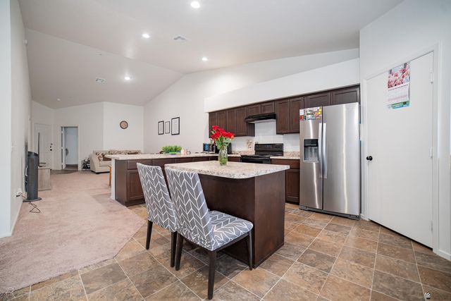 7366 E 37 St, Yuma, AZ 85365