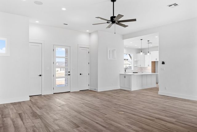 4528-12 Comanche Trace Dr, Kerrville, TX 78028