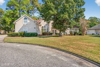 577 HUNTERS GROVE Court, Orange Park, FL 32073