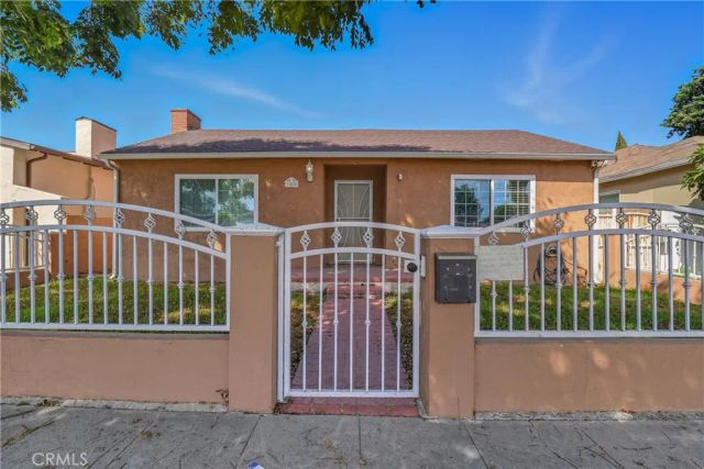 155 E Barclay, Long Beach, CA 90805