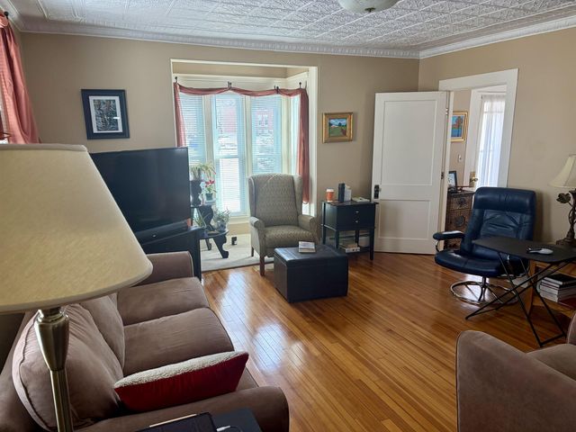 141 Main Street, Colebrook, NH 03576