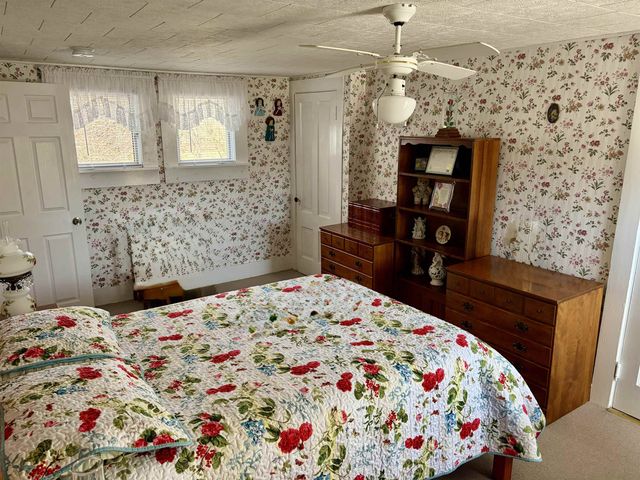 141 Main Street, Colebrook, NH 03576