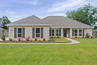 5743 Orchard Lane W, Grand Bay, AL 36541