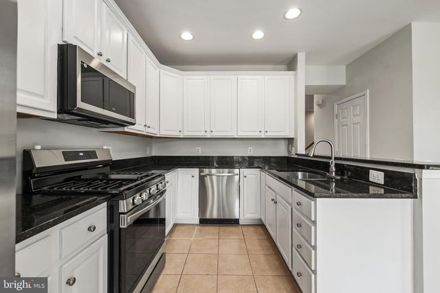 13736 COPPER KETTLE PL, Herndon, VA 20171