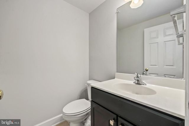 13736 COPPER KETTLE PL, Herndon, VA 20171