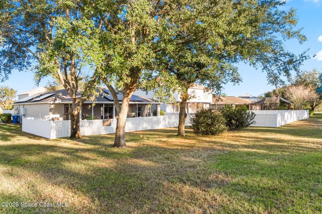 1684 Las Palmos Drive SW, Palm Bay, FL 32908