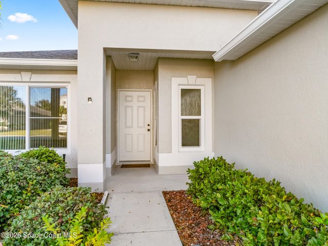 1684 Las Palmos Drive SW, Palm Bay, FL 32908