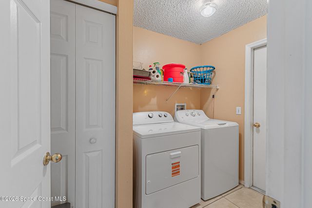 1684 Las Palmos Drive SW, Palm Bay, FL 32908