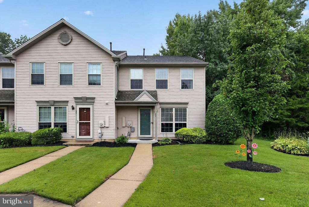 92 FOREST CT, MANTUA, NJ 08051 — photo 2