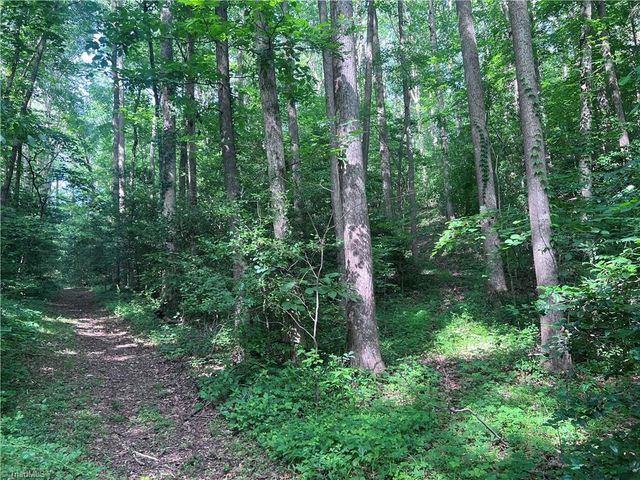 000 Goat Road, Catawba, NC 28609