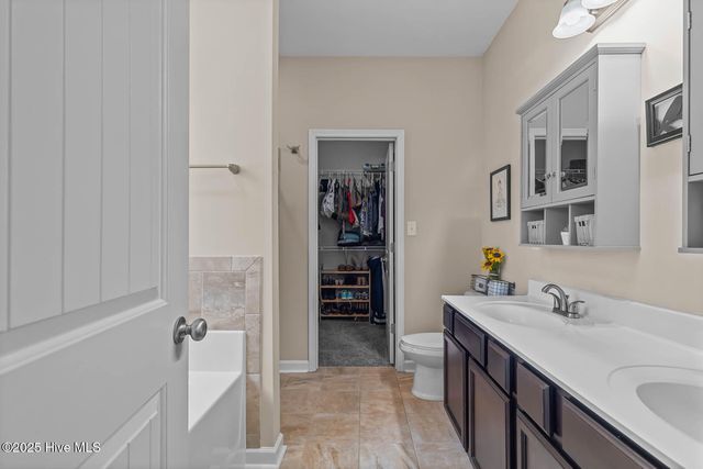 106 Longhorn Road, Jacksonville, NC 28546