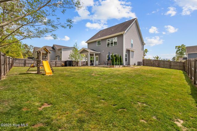 106 Longhorn Road, Jacksonville, NC 28546