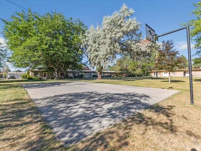 3524 W RIDGE DR, West Valley City, UT 84119