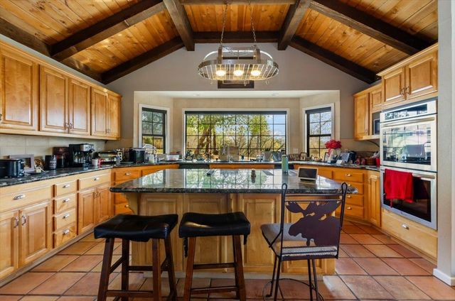 4640 Cabernet Way, Placerville, CA 95667