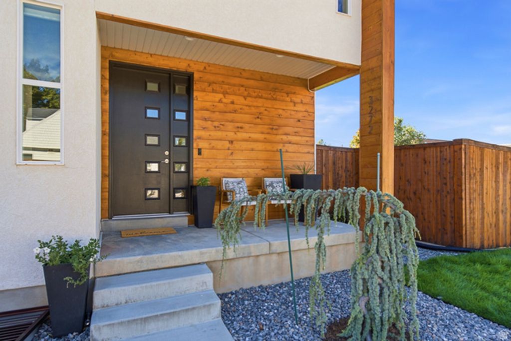 3272 S 2000 E, Millcreek, UT 84109 — photo 3