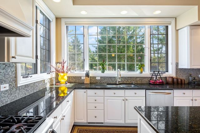 4480 Normandy Court, Long Grove, IL 60047