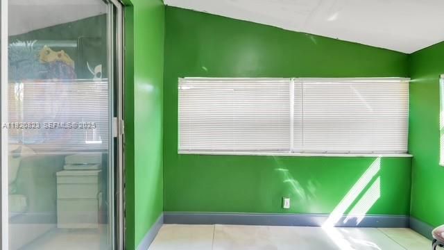 1041 NW 24th Terrace, Fort Lauderdale, FL 33311