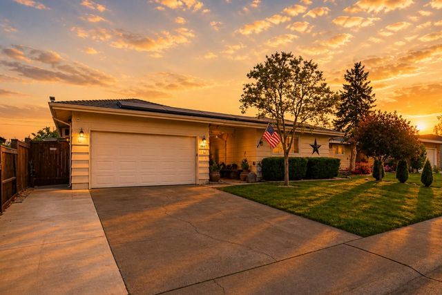 6441 Rexford Way, Carmichael, CA 95608