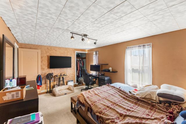 1258 E 21st Avenue, Columbus, OH 43211