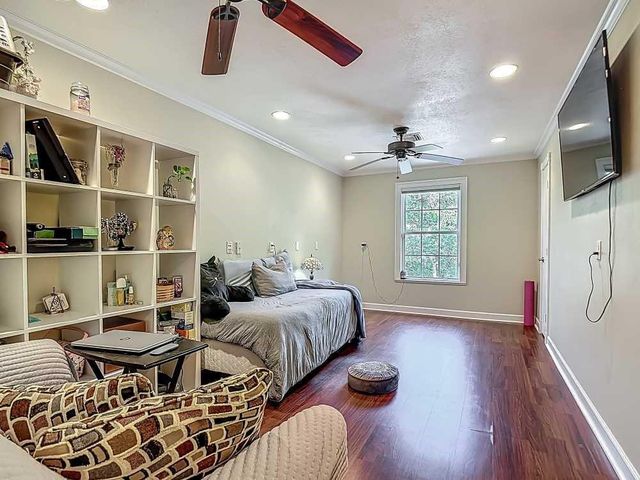 7330 36th Court, Vero Beach, FL 32967