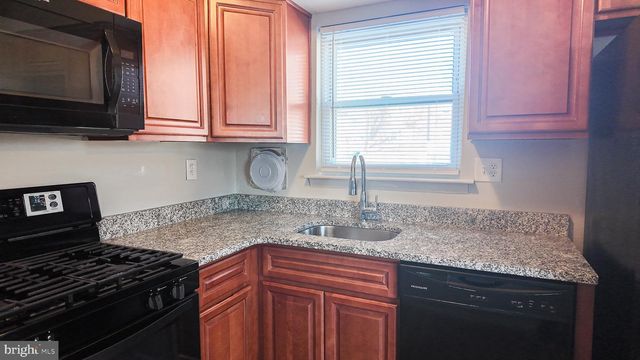 4718 HEGERMAN TER, Philadelphia, PA 19114