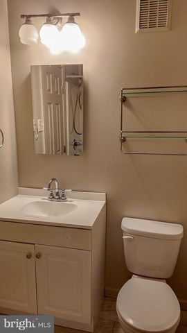 4718 HEGERMAN TER, Philadelphia, PA 19114