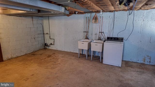 4718 HEGERMAN TER, Philadelphia, PA 19114