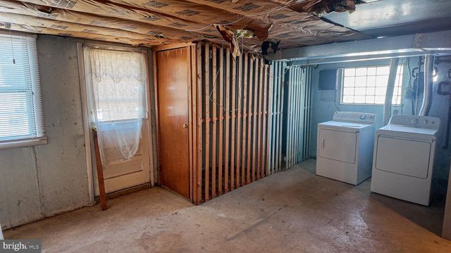 4718 HEGERMAN TER, Philadelphia, PA 19114