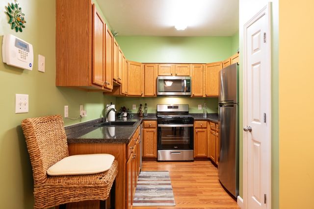 23 Hampshire Rd 113, Methuen, MA 01844