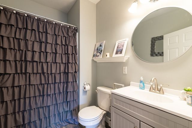 23 Hampshire Rd 113, Methuen, MA 01844