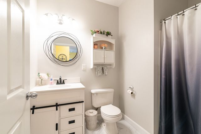 23 Hampshire Rd 113, Methuen, MA 01844