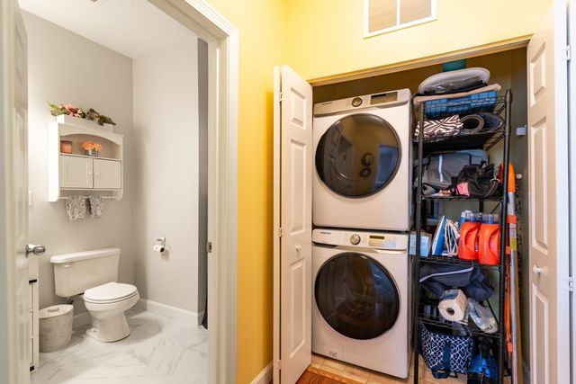23 Hampshire Rd 113, Methuen, MA 01844