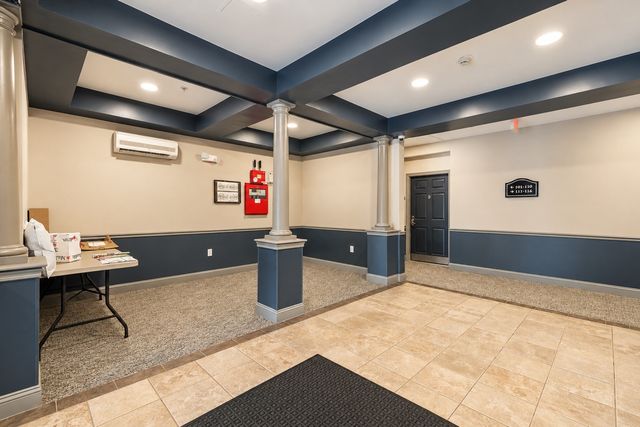 23 Hampshire Rd 113, Methuen, MA 01844