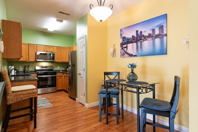 23 Hampshire Rd 113, Methuen, MA 01844