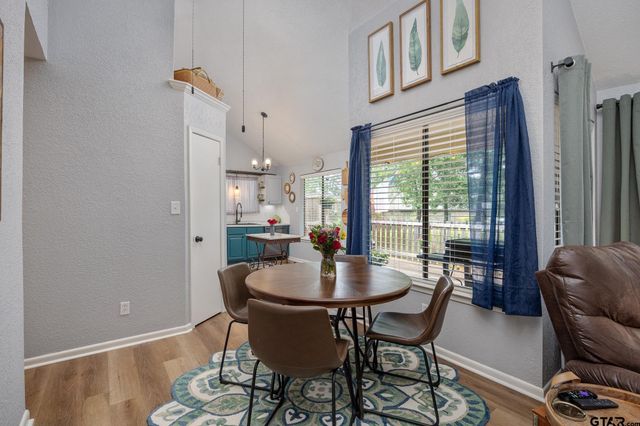 5717 Eaglewood Cir, Tyler, TX 75703