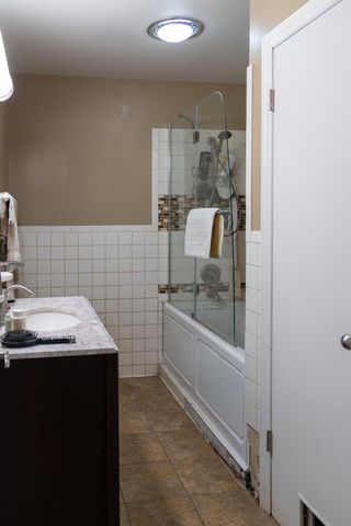 6452 W Taft Street, Merrillville, IN 46410