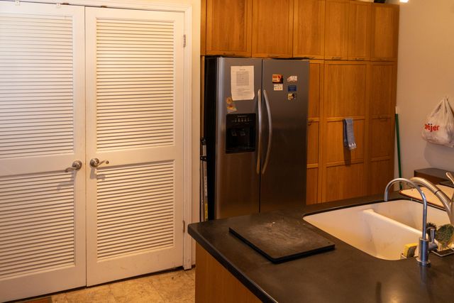 6452 W Taft Street, Merrillville, IN 46410