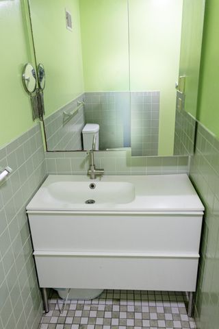 6452 W Taft Street, Merrillville, IN 46410