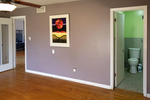 6452 W Taft Street, Merrillville, IN 46410