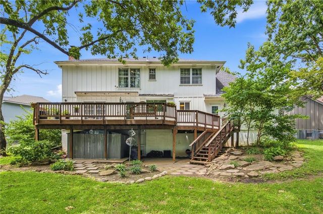 11711 W 100th Terrace, Overland Park, KS 66214