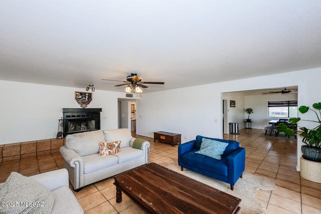 960 Via Puebla, Rio Rico, AZ 85648