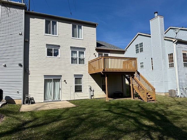 1833 Barnhill Drive, Mundelein, IL 60060