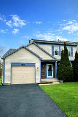 1833 Barnhill Drive, Mundelein, IL 60060