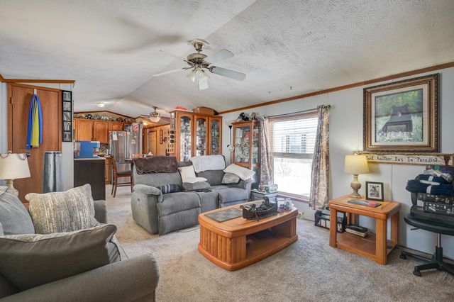 43 Lamplighter Drive, Conway, NH 03818