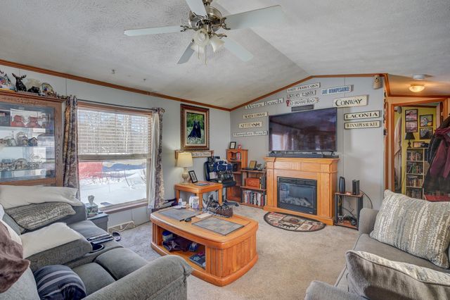 43 Lamplighter Drive, Conway, NH 03818