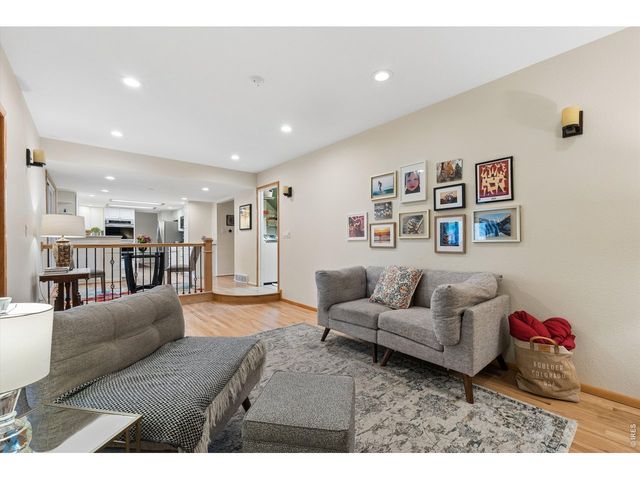 24 University Cir, Longmont, CO 80503