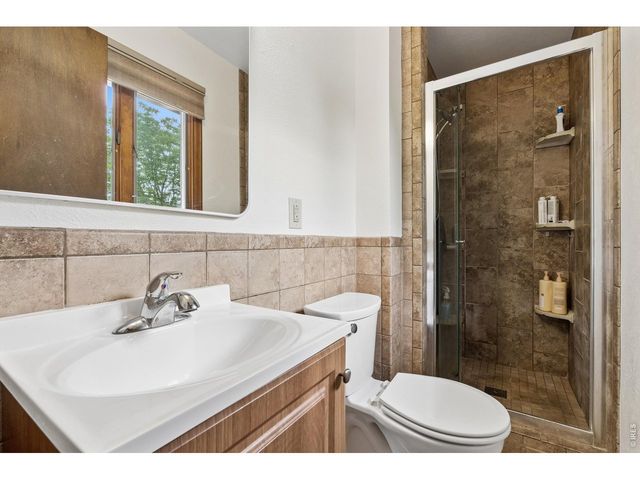 24 University Cir, Longmont, CO 80503