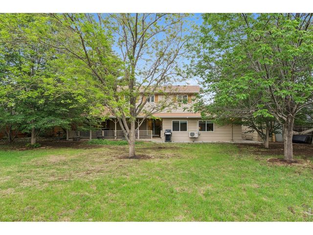 24 University Cir, Longmont, CO 80503